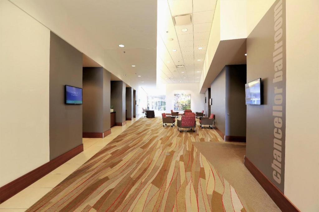 I Hotel And Illinois Conference Center - Champaign Luaran gambar